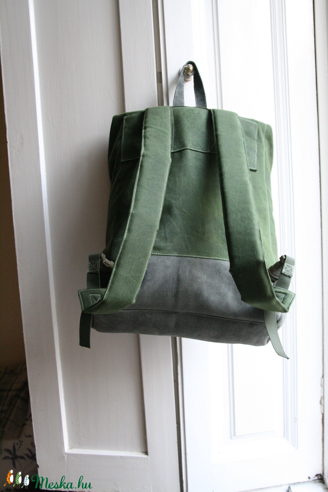 Zöld  viaszolt vászon és szürke bőr  hátizsák -  - Meska.hu