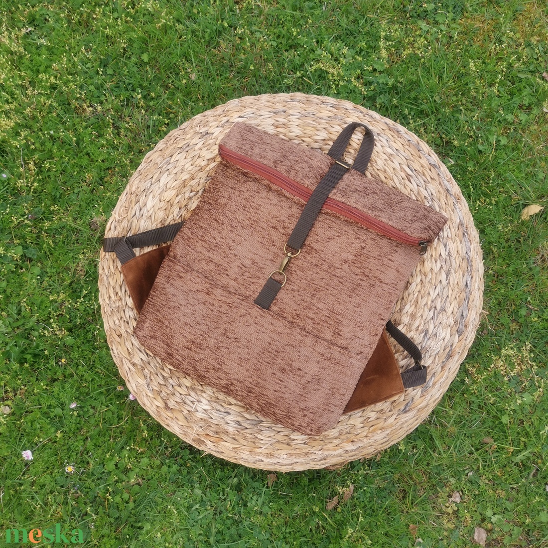 RE'A dizájn Brown rolltop hátizsák S méret - táska & tok - hátizsák - roll top hátizsák - Meska.hu RE'A dizájn Brown rolltop hátizsák S méret - táska & tok - hátizsák - roll top hátizsák - Meska.hu