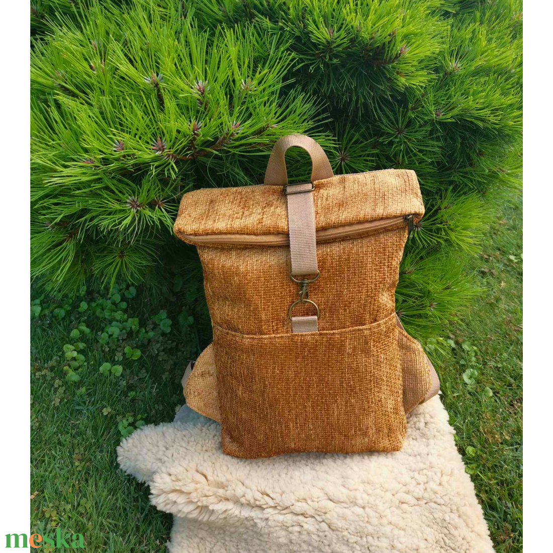 RE'A dizájn Golden Ear rolltop hátizsák S méret - táska & tok - hátizsák - roll top hátizsák - Meska.hu RE'A dizájn Golden Ear rolltop hátizsák S méret - táska & tok - hátizsák - roll top hátizsák - Meska.hu