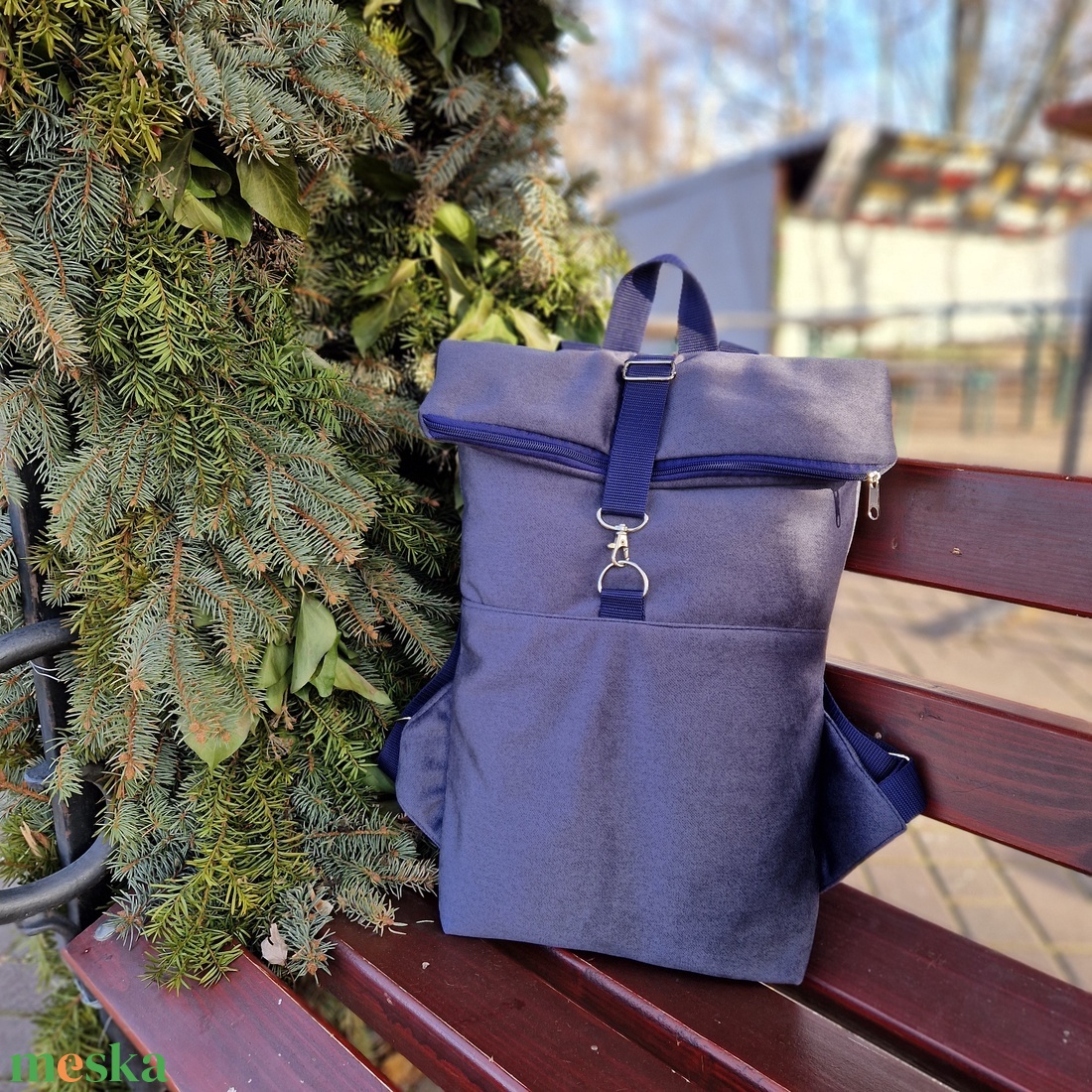RE'A dizájn Blue Plush rolltop hátizsák  M méret - táska & tok - hátizsák - roll top hátizsák - Meska.hu