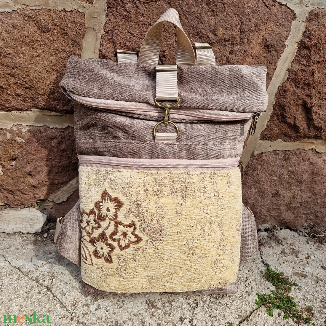RE'A dizájn Flower 1. rolltop hátizsák  S/ M közötti méret - táska & tok - hátizsák - roll top hátizsák - Meska.hu