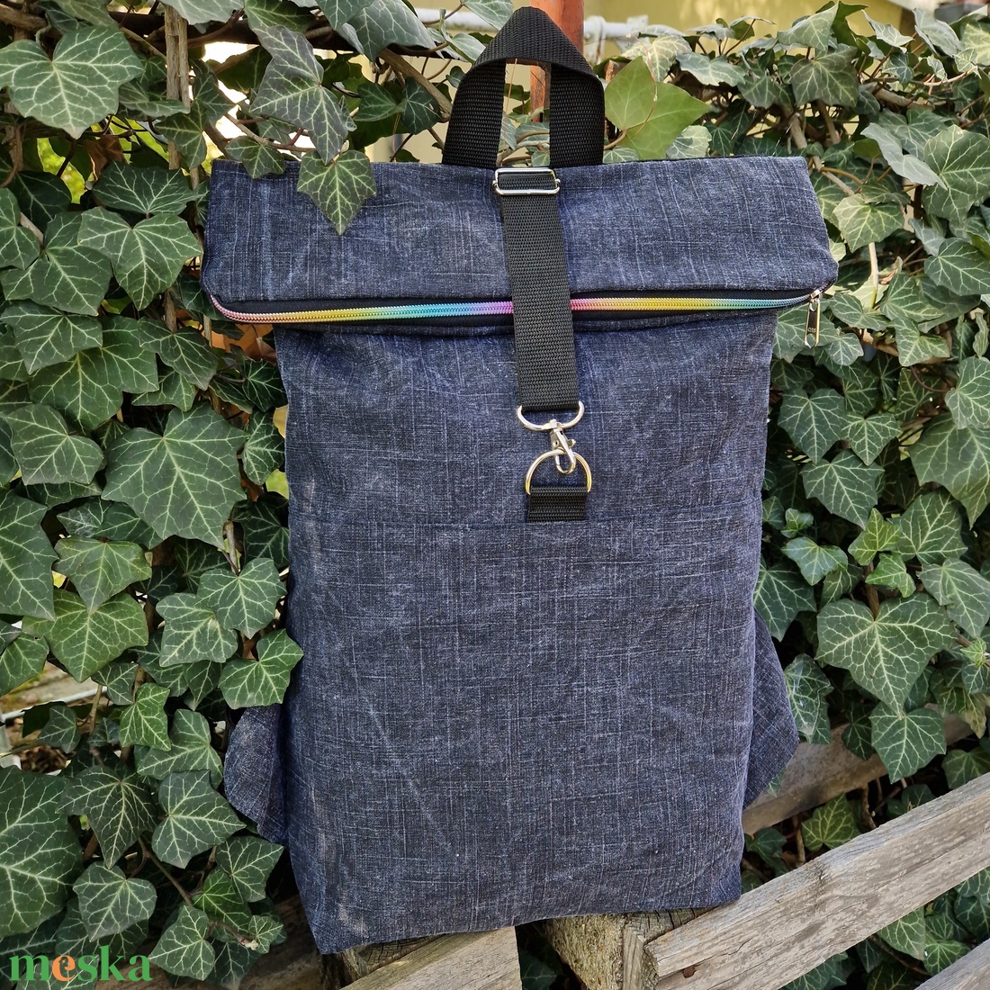 RE'A dizájn Black Denim rolltop hátizsák  M/L közötti méret - táska & tok - hátizsák - roll top hátizsák - Meska.hu