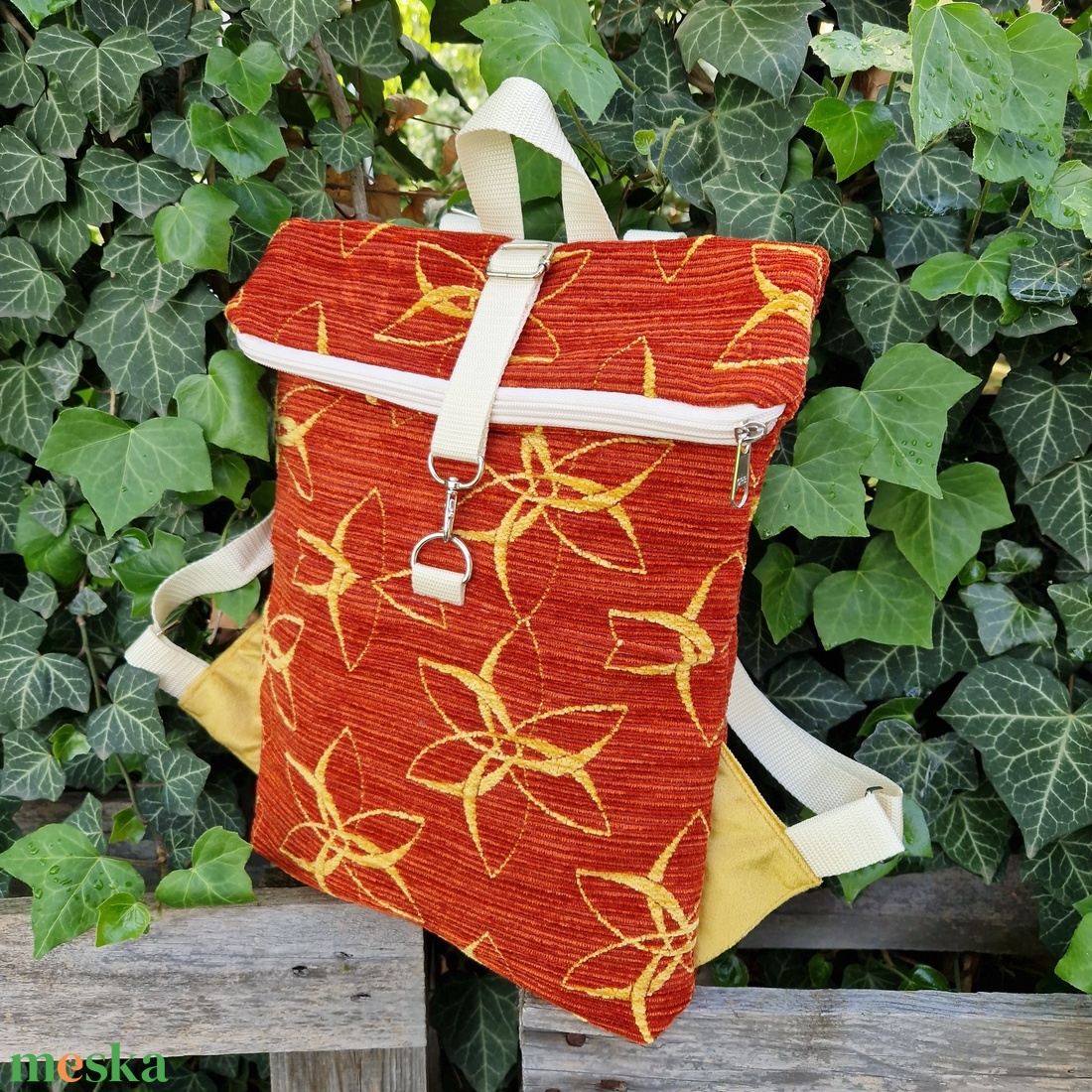 RE'A dizájn Fire Flower rolltop hátizsák S méret - táska & tok - hátizsák - roll top hátizsák - Meska.hu RE'A dizájn Fire Flower rolltop hátizsák S méret - táska & tok - hátizsák - roll top hátizsák - Meska.hu