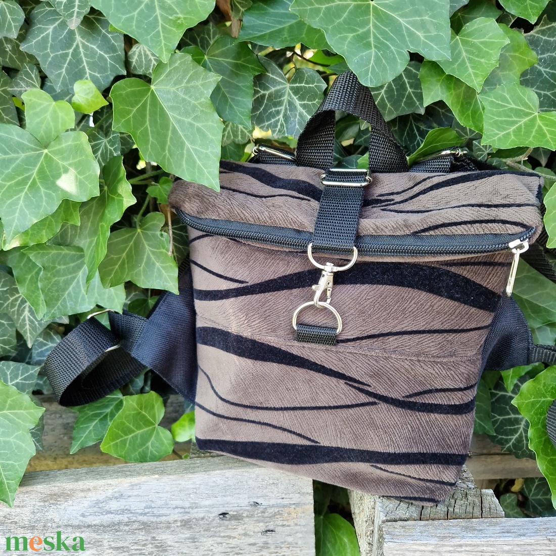 RE'A dizájn Brown Tiger rolltop hátizsák XS méret - táska & tok - hátizsák - roll top hátizsák - Meska.hu RE'A dizájn Brown Tiger rolltop hátizsák XS méret - táska & tok - hátizsák - roll top hátizsák - Meska.hu
