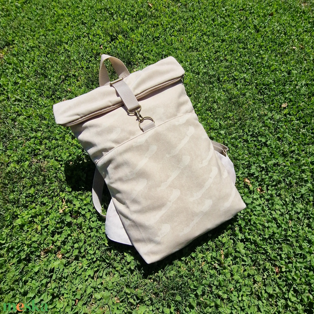 Full Balaton  bézs rolltop hátizsák - M méret - táska & tok - hátizsák - roll top hátizsák - Meska.hu