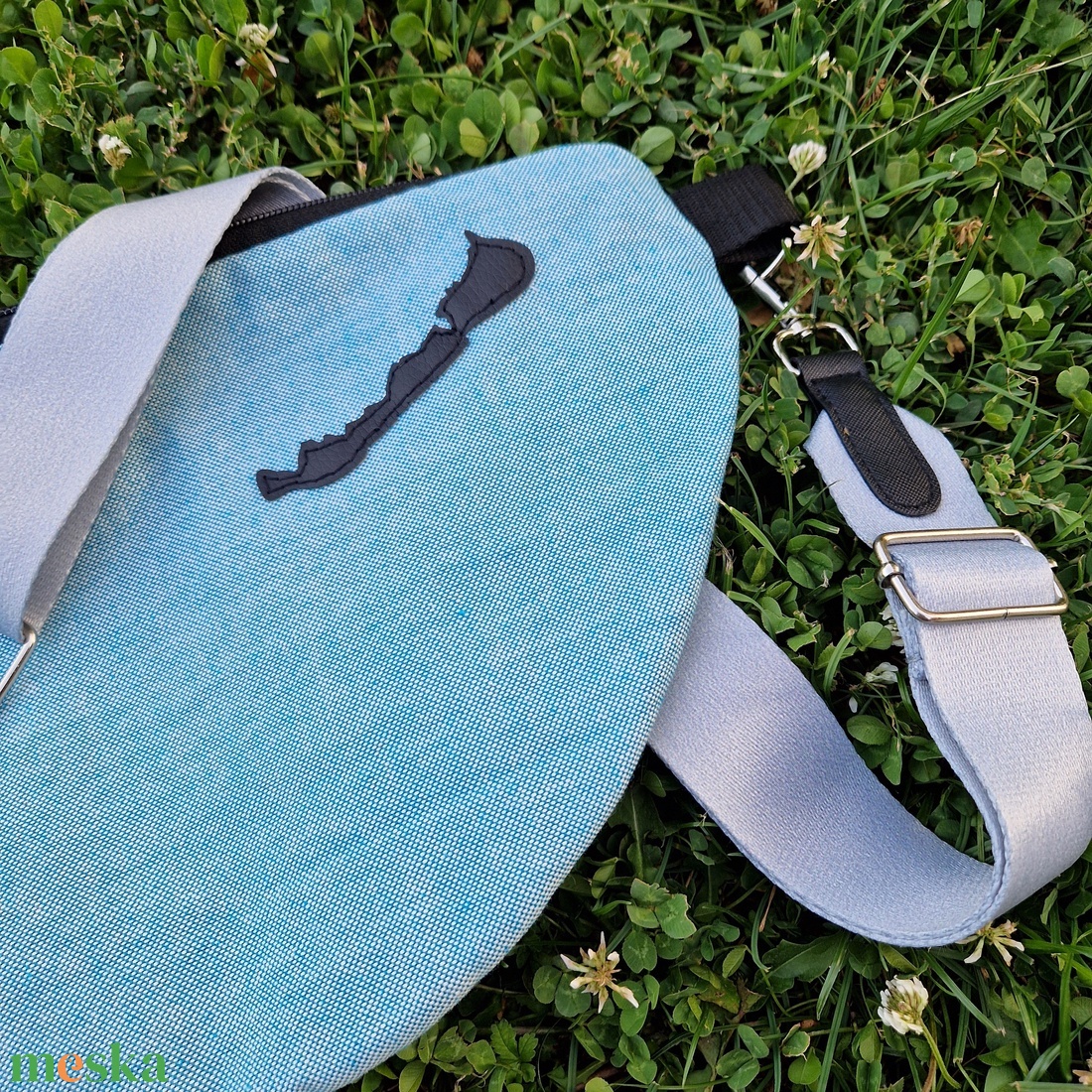 RE'A dizájn Kék Balaton banán crossbody  - táska & tok - hátizsák - roll top hátizsák - Meska.hu