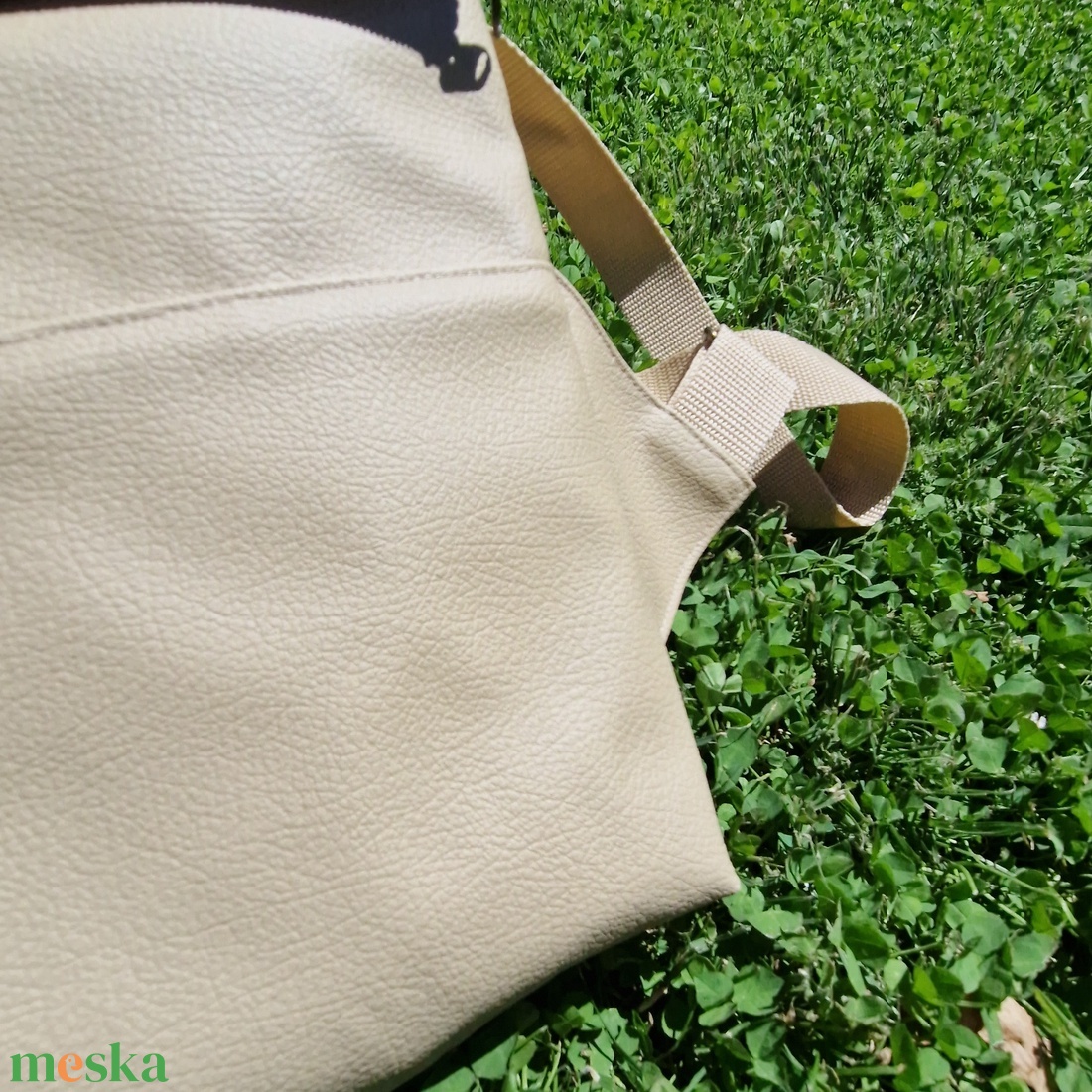 RE'A dizájn Caramel rolltop hátizsák  XS méret - táska & tok - hátizsák - roll top hátizsák - Meska.hu