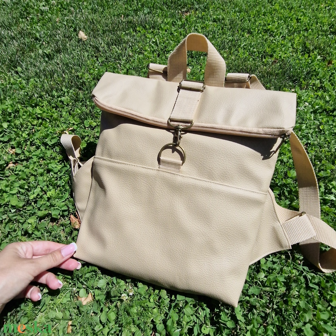 RE'A dizájn Caramel rolltop hátizsák  XS méret - táska & tok - hátizsák - roll top hátizsák - Meska.hu