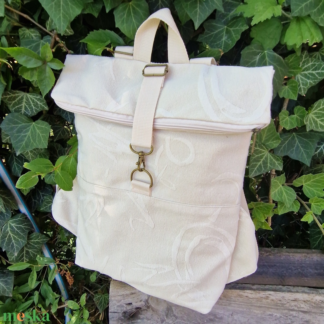 RE'A dizájn Beige Dream rolltop hátizsák  S/M közötti méret - táska & tok - hátizsák - roll top hátizsák - Meska.hu