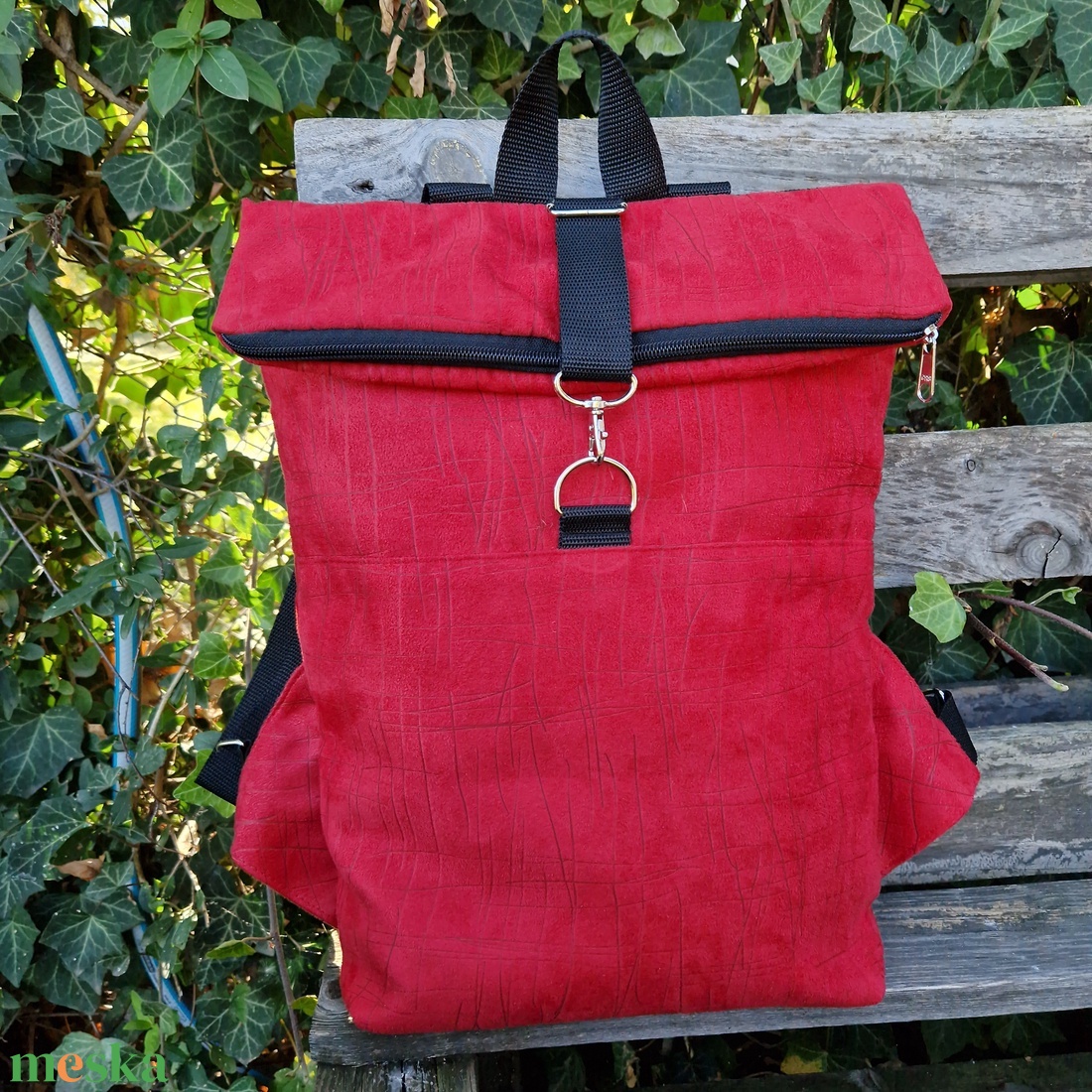RE'A dizájn Autumn Red rolltop hátizsák  S/M közötti méret - táska & tok - hátizsák - roll top hátizsák - Meska.hu