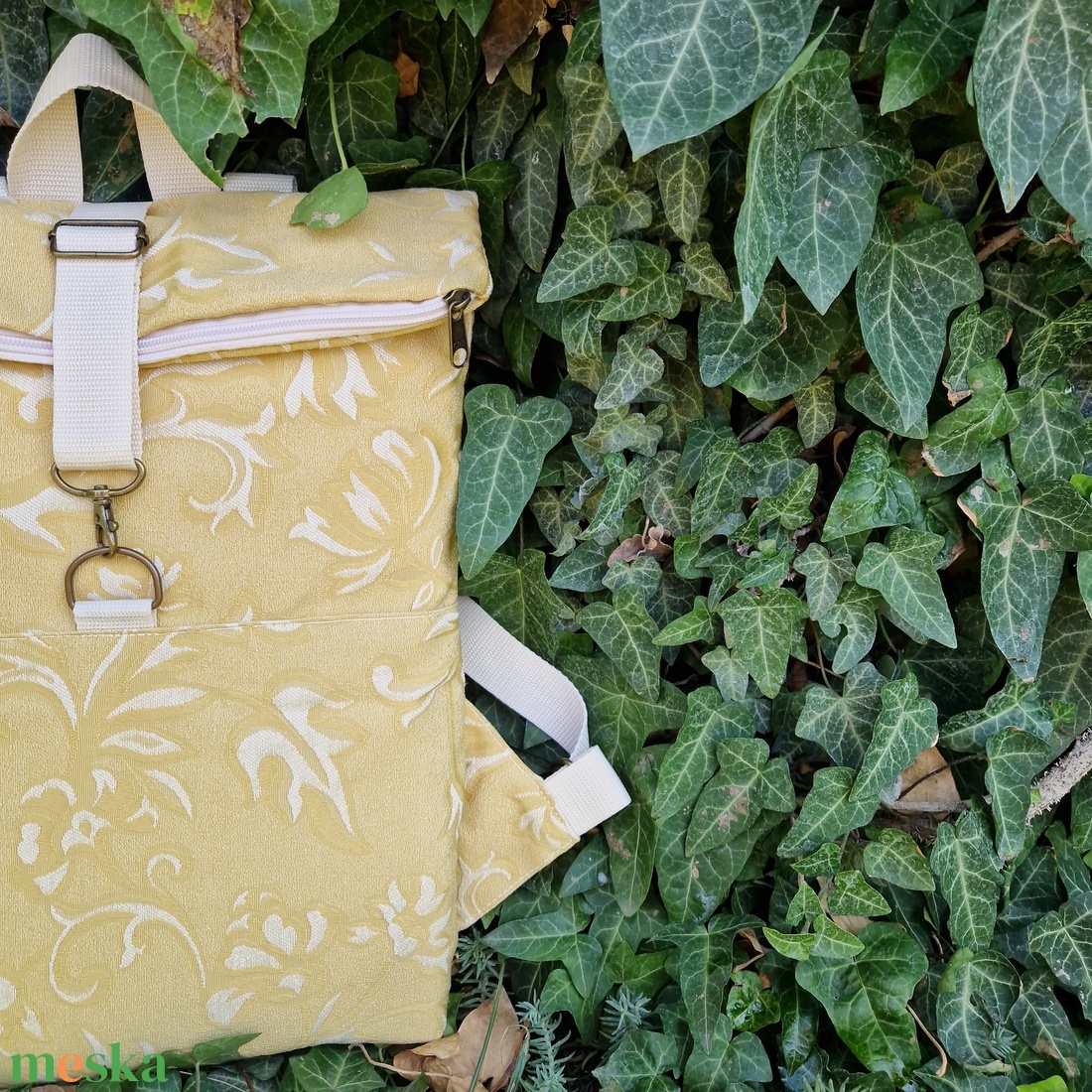 RE'A dizájn Yellow Tendril rolltop hátizsák  S méret - táska & tok - hátizsák - roll top hátizsák - Meska.hu