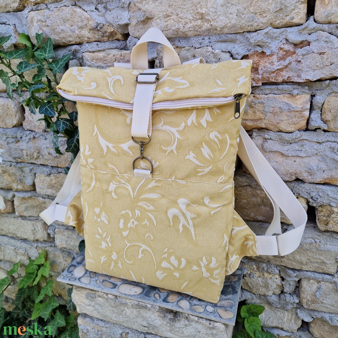 RE'A dizájn Yellow Tendril rolltop hátizsák  S méret - táska & tok - hátizsák - roll top hátizsák - Meska.hu