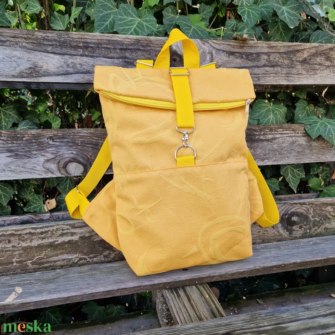 RE'A dizájn Yellow Waves rolltop hátizsák  S méret - táska & tok - hátizsák - roll top hátizsák - Meska.hu