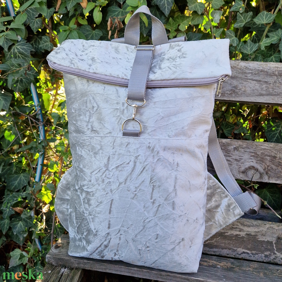 RE'A dizájn Silver Pearl - light gray rolltop hátizsák  M/L közötti méret - táska & tok - hátizsák - roll top hátizsák - Meska.hu