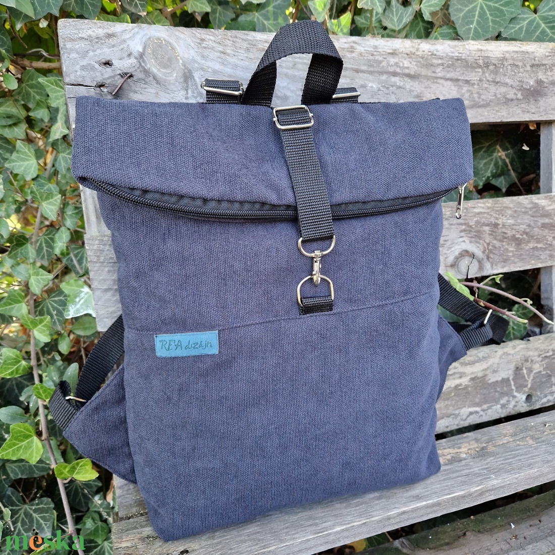 RE'A dizájn Dark Blue rolltop hátizsák  S méret - táska & tok - hátizsák - roll top hátizsák - Meska.hu