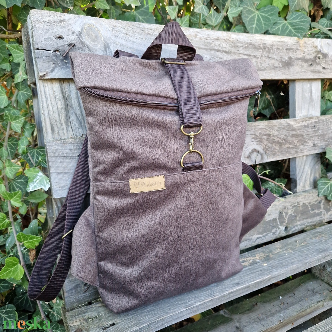 RE'A dizájn Oak Brown rolltop hátizsák  S méret - táska & tok - hátizsák - roll top hátizsák - Meska.hu
