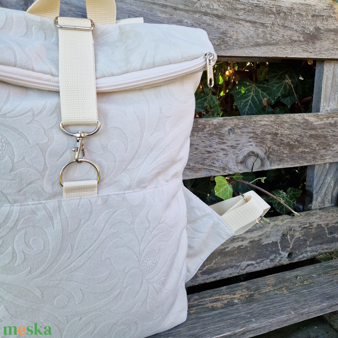 RE'A dizájn Beige Tropical rolltop hátizsák  S/M közötti méret - táska & tok - hátizsák - roll top hátizsák - Meska.hu