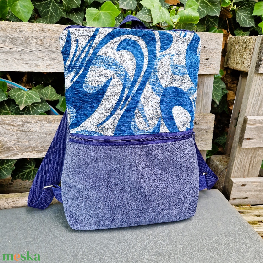 RE'A dizájn Blue Waves trapéz hátizsák - táska & tok - hátizsák - roll top hátizsák - Meska.hu