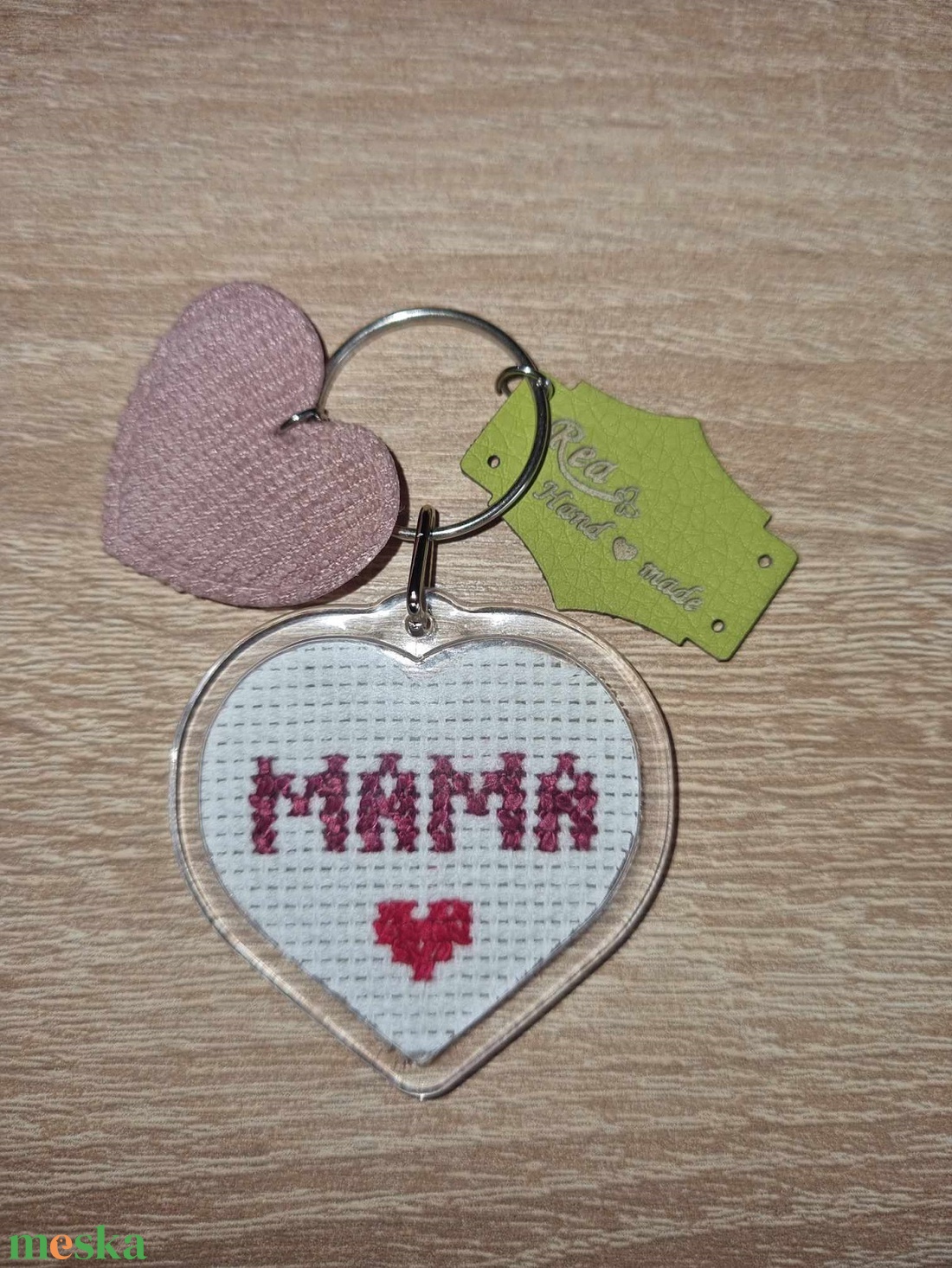 Anyák napi szivecske kulcstartó  - táska & tok - kulcstartó & táskadísz - kulcstartó - Meska.hu