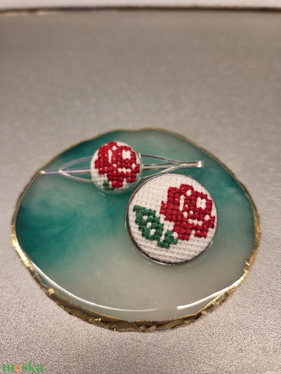 Hajtű+bross szett - ékszer - kitűző és bross - Meska.hu Hajtű+bross szett - ékszer - kitűző és bross - Meska.hu