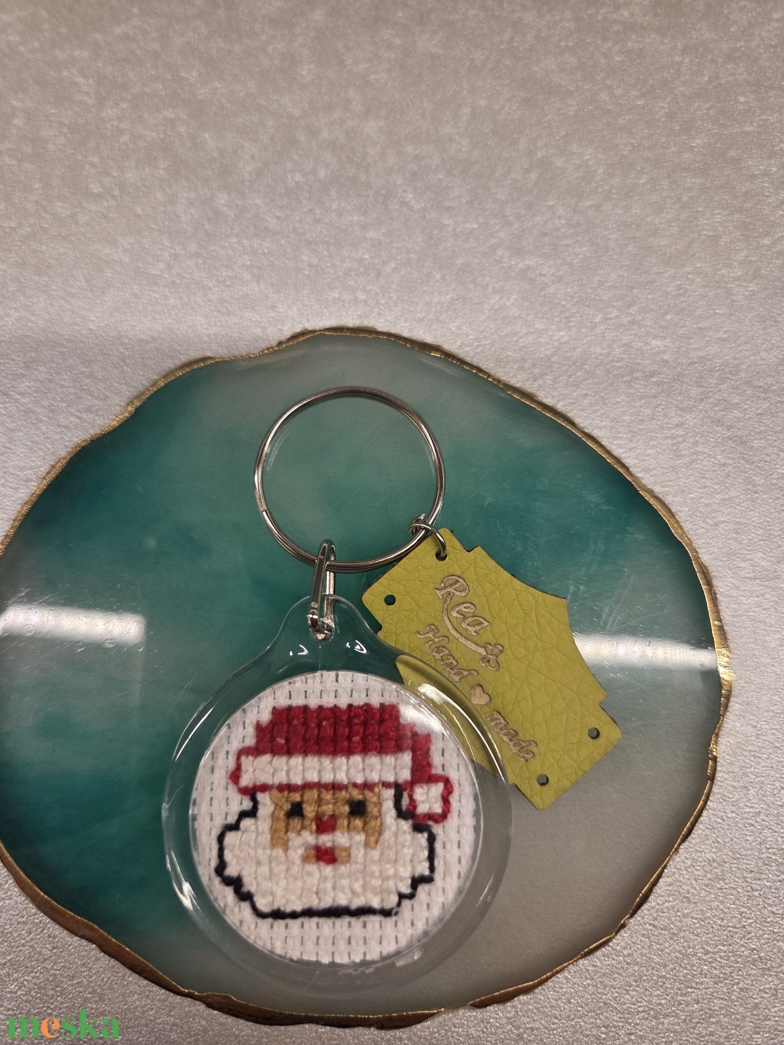 Mikulás kulcstartó - táska & tok - kulcstartó & táskadísz - kulcstartó - Meska.hu