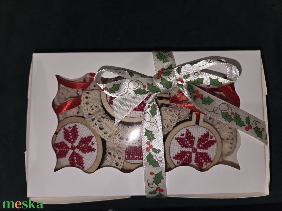 Karácsonyfadísz szett - karácsony - karácsonyi lakásdekoráció - karácsonyfadíszek - Meska.hu