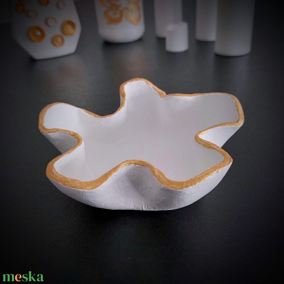 Fehér - arany színű mécsestartó - otthon & életmód - dekoráció - dísztárgy - Meska.hu