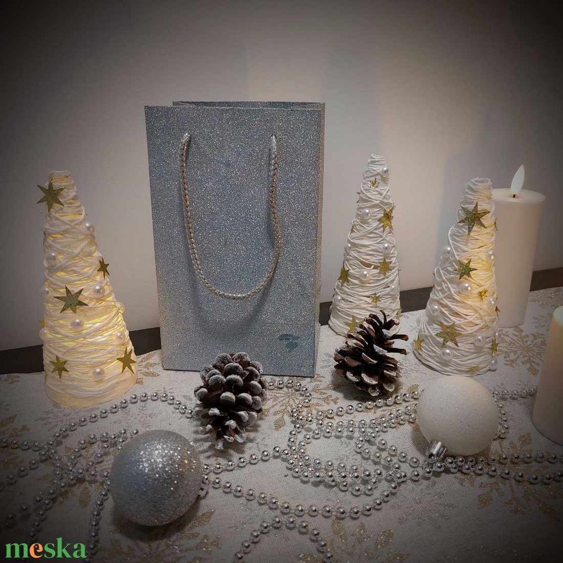 Fehér karácsonyfa - karácsonyi dekoráció - karácsony - karácsonyi lakásdekoráció - ünnepi asztaldekoráció - Meska.hu Fehér karácsonyfa - karácsonyi dekoráció - karácsony - karácsonyi lakásdekoráció - ünnepi asztaldekoráció - Meska.hu