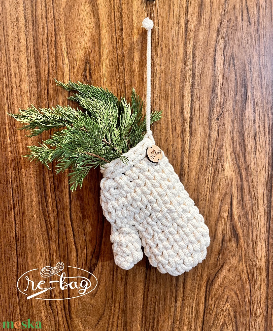  Karácsonyi ajtó dísz- kesztyű - karácsony - karácsonyi lakásdekoráció - karácsonyi ajtódíszek - Meska.hu