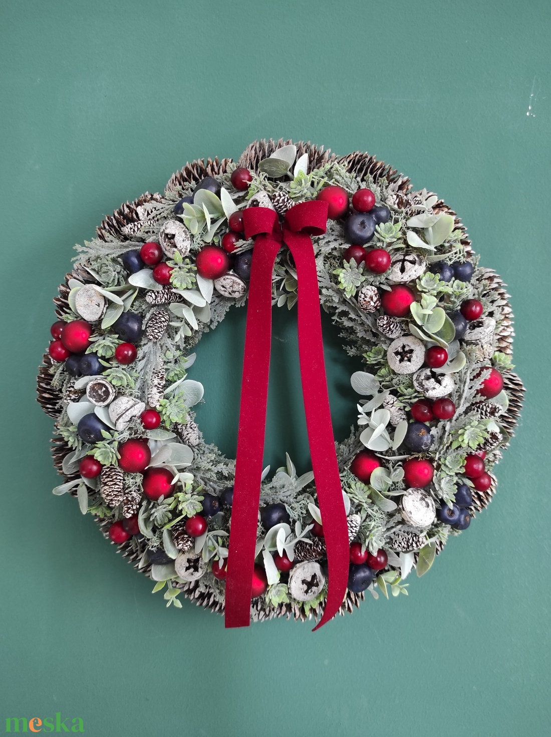 Piros bogyós ajtódísz bársony masnival - karácsony - adventi díszek - adventi ajtódísz - Meska.hu