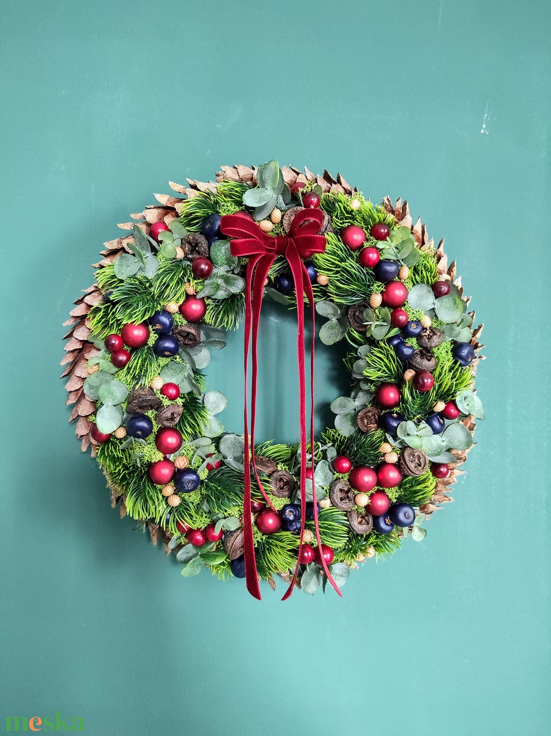 Bogyós ajtódísz bársonyszalaggal - karácsony - adventi díszek - adventi ajtódísz - Meska.hu