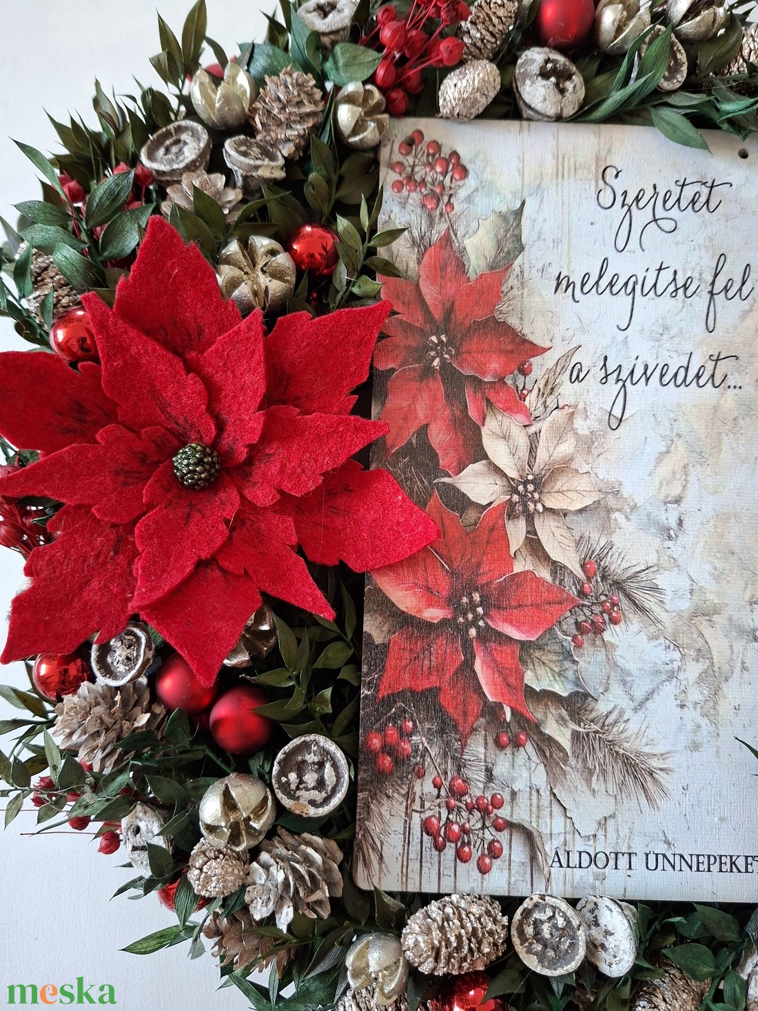 Mikulásvirágos karácsonyi ajtódísz - karácsony - karácsonyi lakásdekoráció - karácsonyi ajtódíszek - Meska.hu