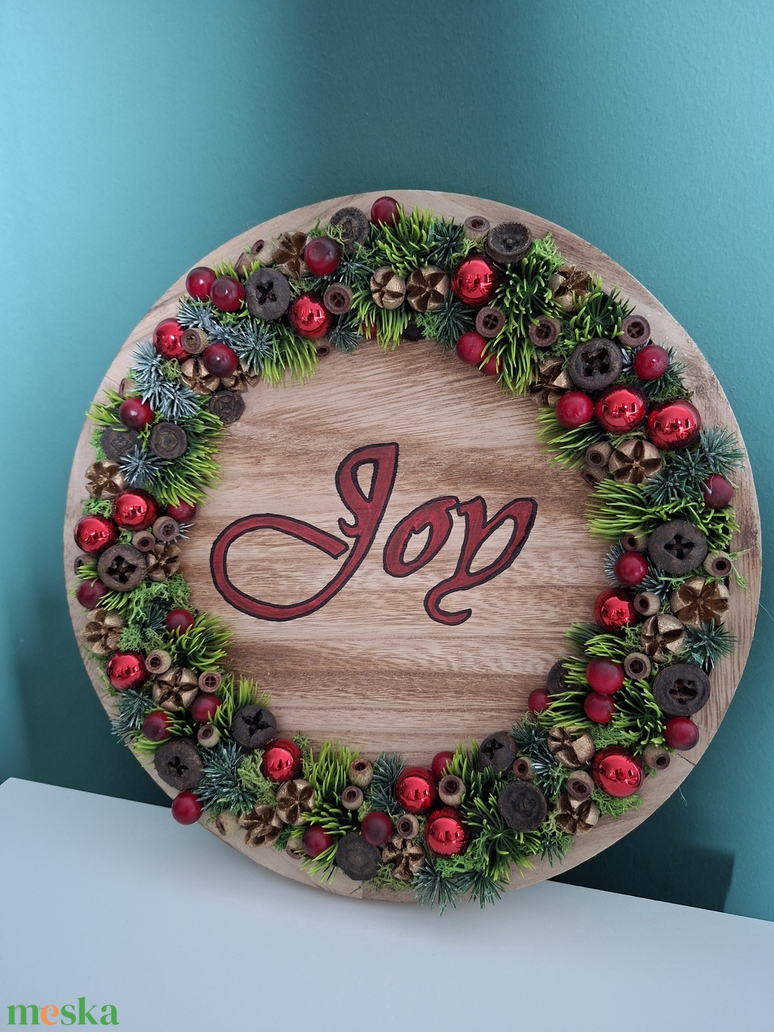 Joy feliratú piros karácsonyi ajtódísz, falidísz - karácsony - karácsonyi lakásdekoráció - karácsonyi ajtódíszek - Meska.hu