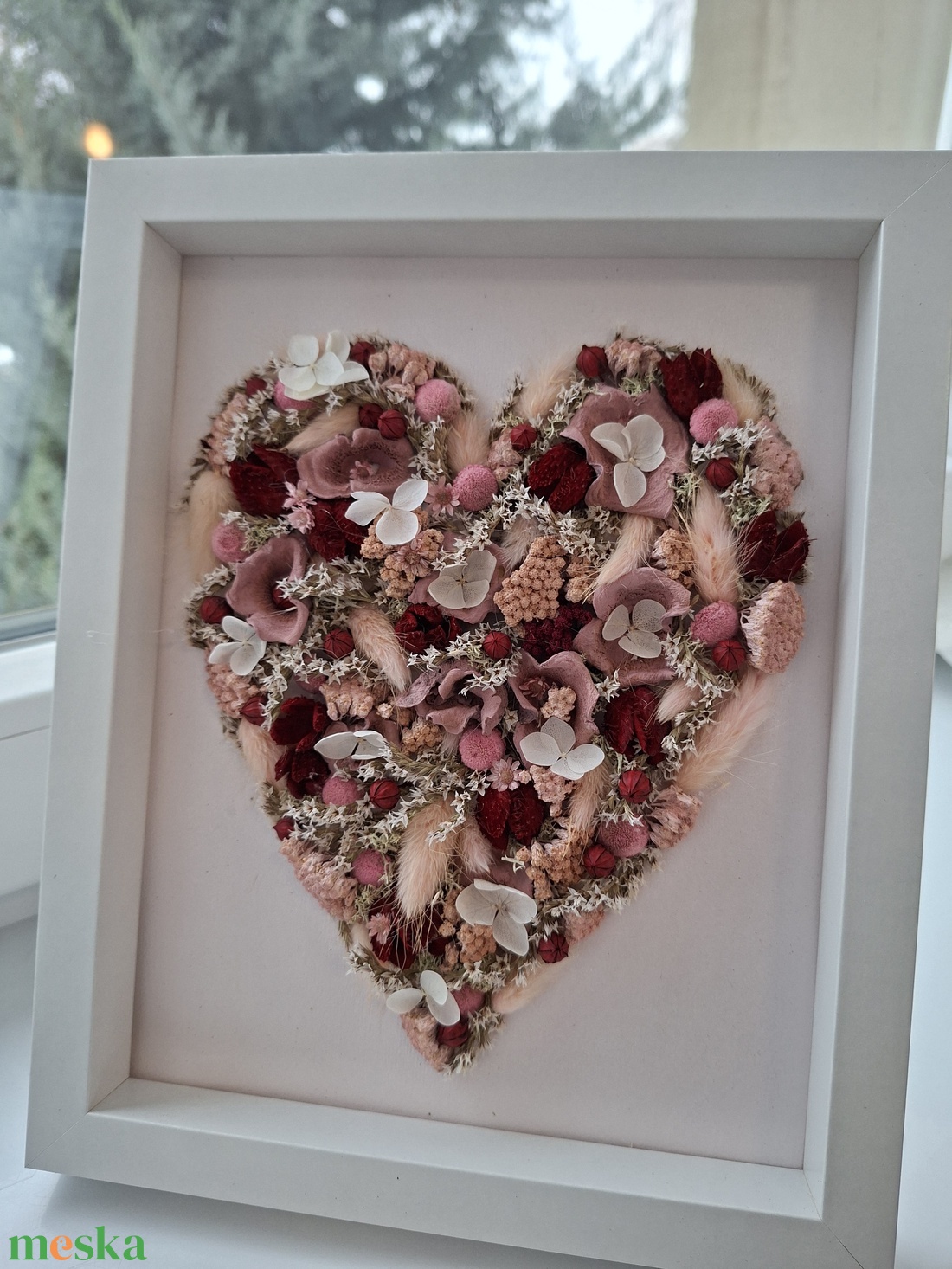 Virágokból szív képkeretben - otthon & életmód - dekoráció - asztal és polc dekoráció - asztaldísz - Meska.hu