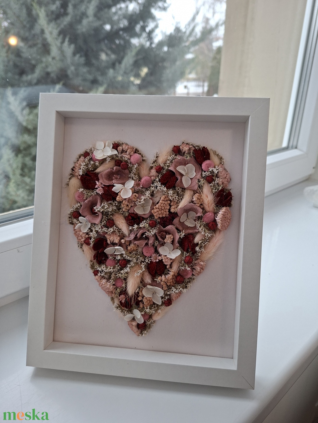Virágokból szív képkeretben - otthon & életmód - dekoráció - asztal és polc dekoráció - asztaldísz - Meska.hu