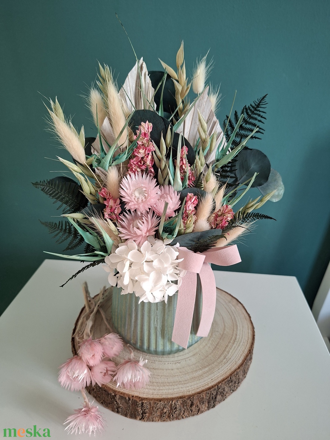 Tavaszi szárazvirágos asztaldísz kaspóban - otthon & életmód - virágdekoráció - virágdíszek - virágdísz kaspóban - Meska.hu