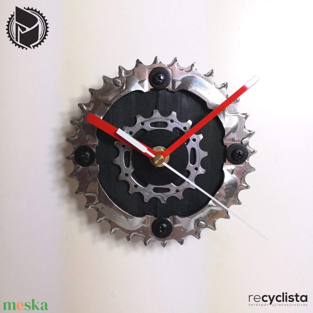 recyclock MES-S-005 - falióra újrahasznosított kerékpár alkatrészből - otthon & életmód - dekoráció - fali és függő dekoráció - falióra & óra - Meska.hu recyclock MES-S-005 - falióra újrahasznosított kerékpár alkatrészből - otthon & életmód - dekoráció - fali és függő dekoráció - falióra & óra - Meska.hu