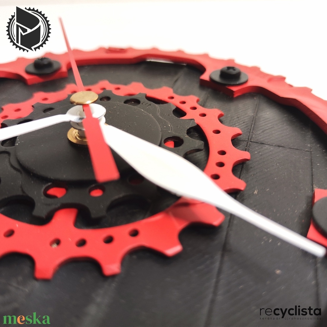 recyclock MES-063 - falióra újrahasznosított kerékpár alkatrészekből - otthon & életmód - dekoráció - fali és függő dekoráció - falióra & óra - Meska.hu recyclock MES-063 - falióra újrahasznosított kerékpár alkatrészekből - otthon & életmód - dekoráció - fali és függő dekoráció - falióra & óra - Meska.hu