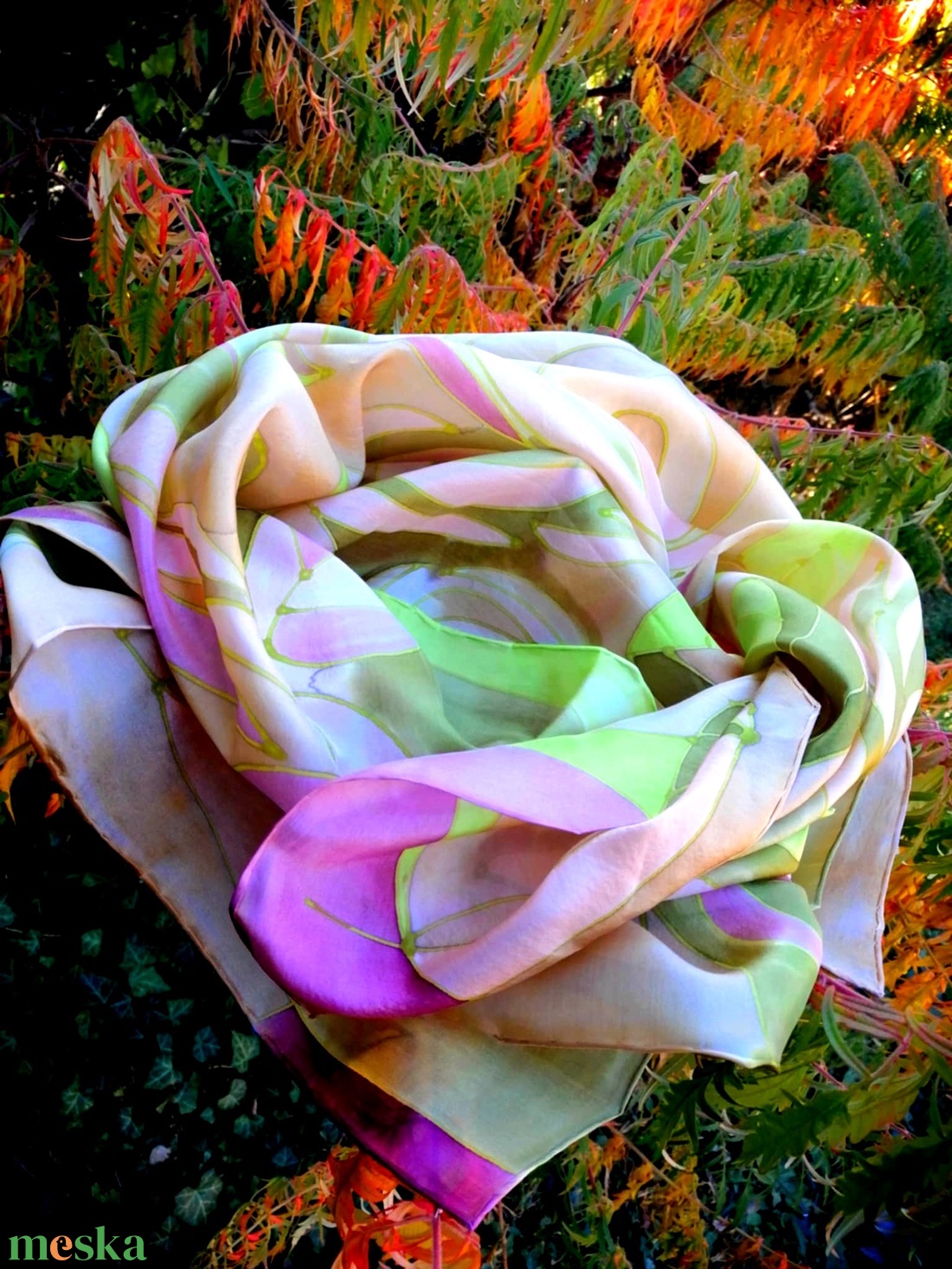 Kézi festésű valódi hernyóselyem kendő-Rózsa - ruha & divat - sál, sapka, kendő - kendő - Meska.hu