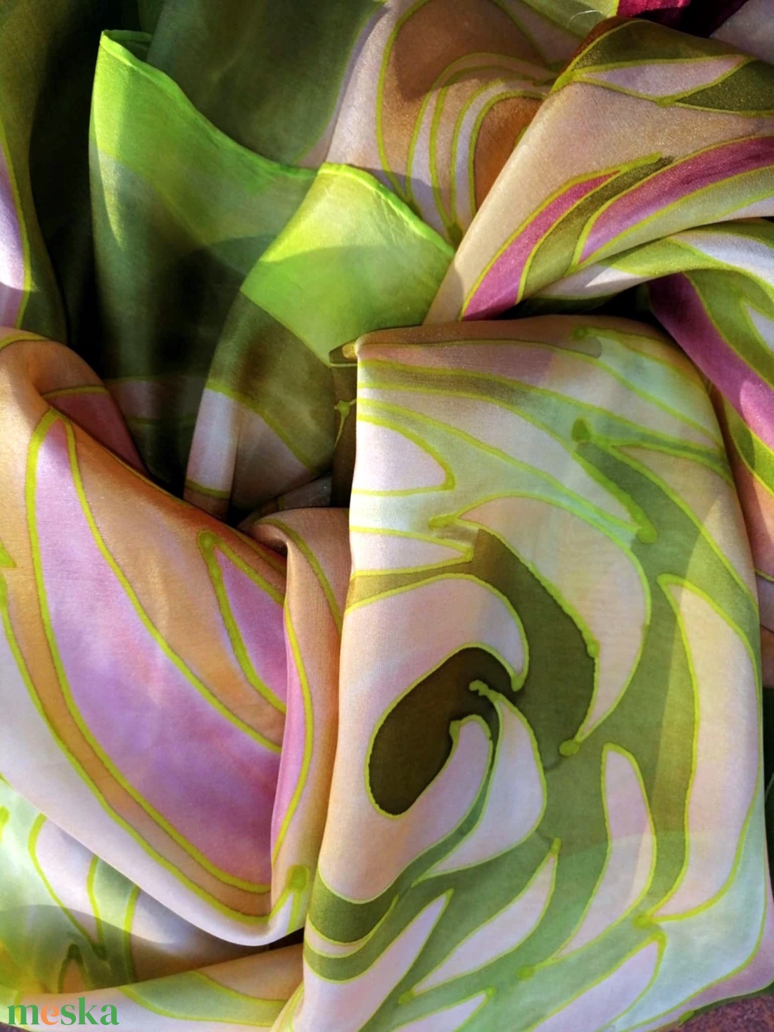 Kézi festésű valódi hernyóselyem kendő-Rózsa - ruha & divat - sál, sapka, kendő - kendő - Meska.hu