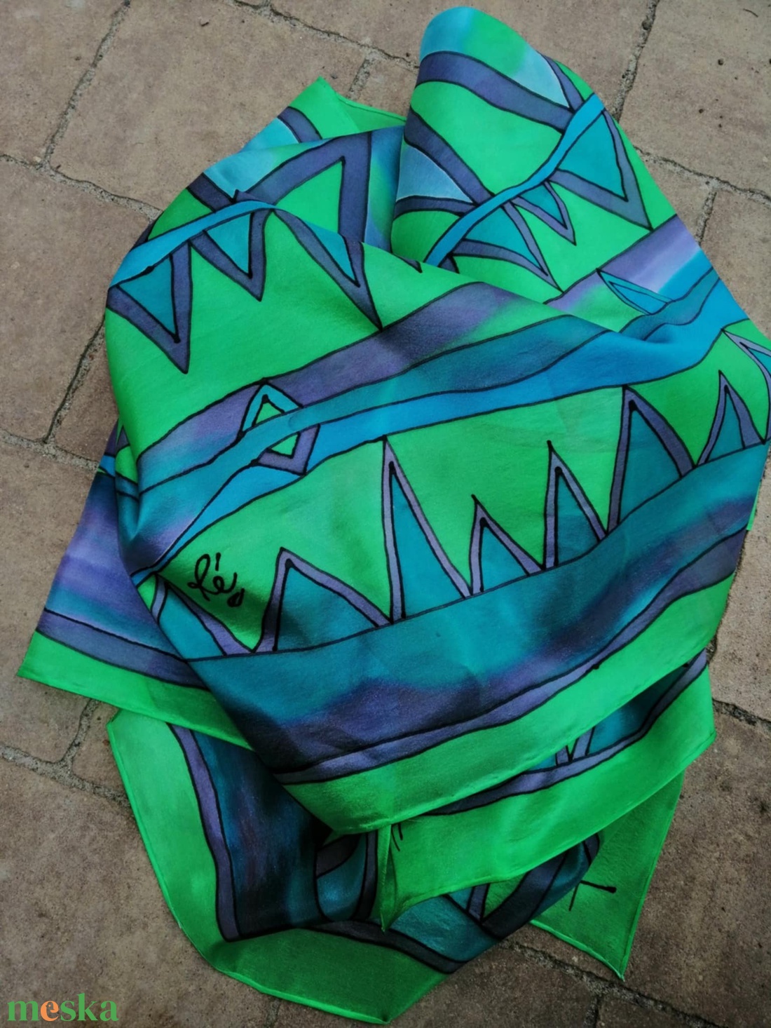 Kézi festésű valódi hernyóselyem sál,kék és zöld árnyalatokkal - ruha & divat - sál, sapka, kendő - sál - Meska.hu
