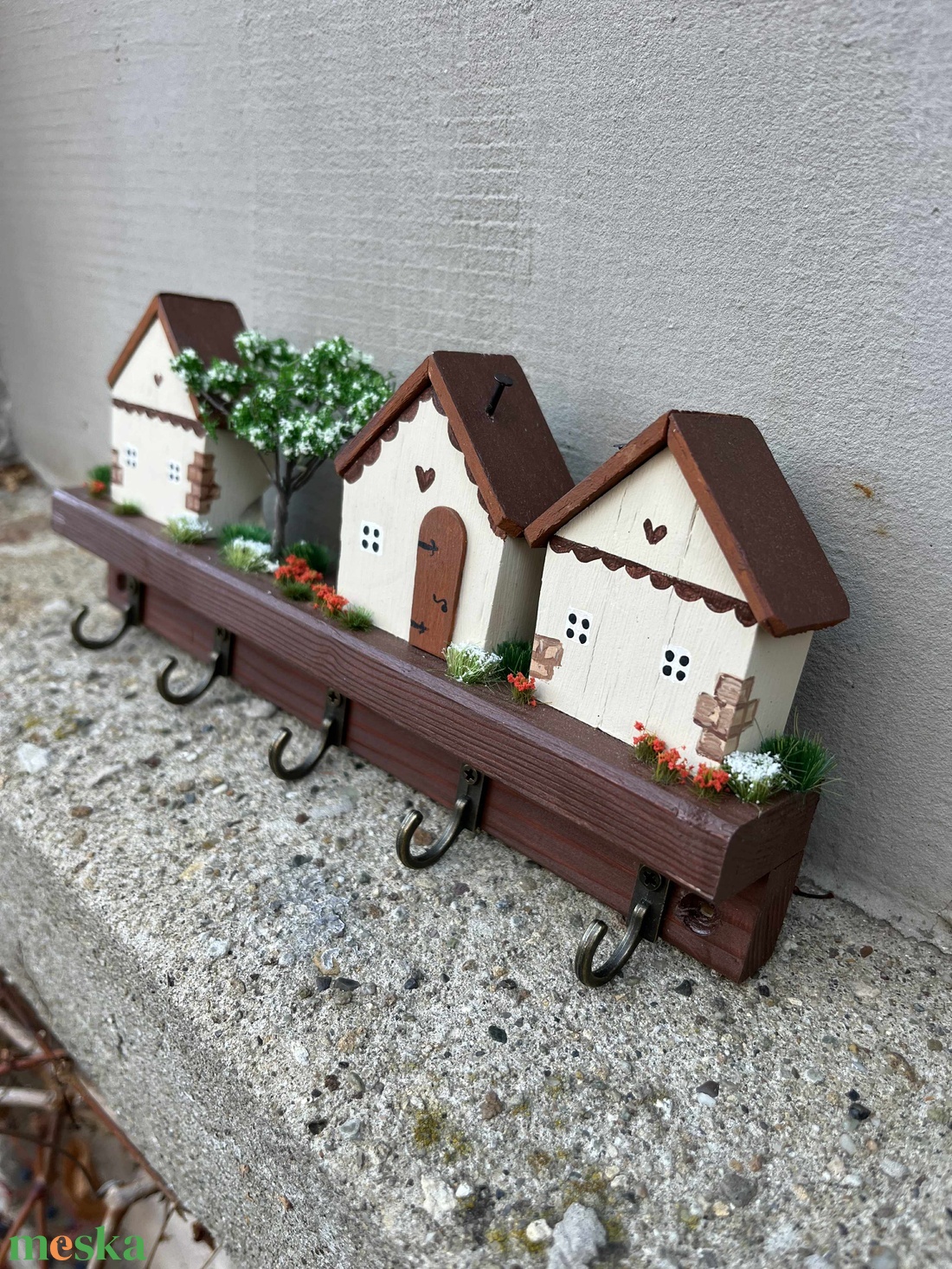 Fali kulcstartó, újrahasznosított fából - otthon & életmód - dekoráció - fali és függő dekoráció - fali kulcstartó - Meska.hu