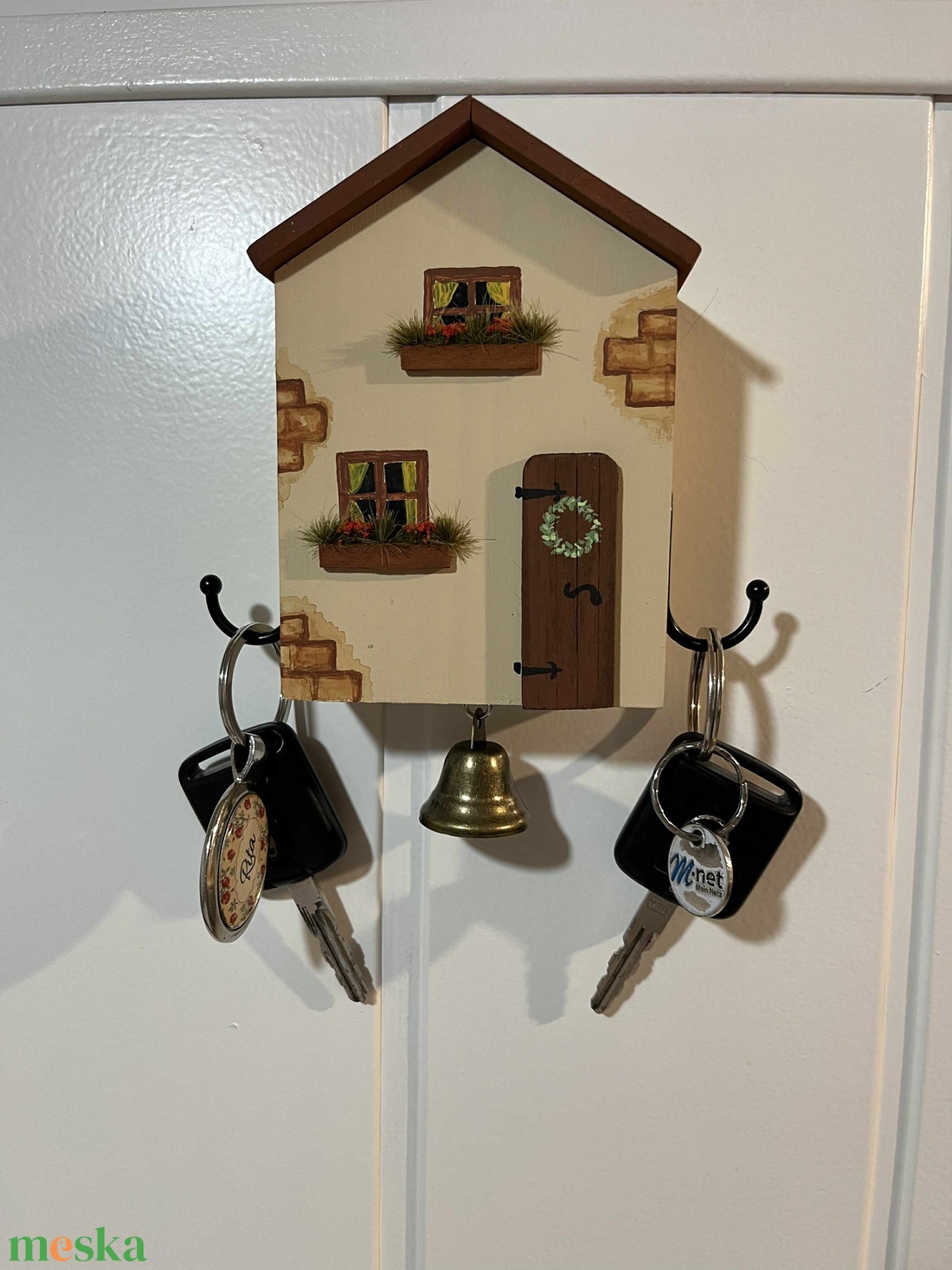 Fali kulcstartó, újrahasznosított fából - otthon & életmód - dekoráció - fali és függő dekoráció - fali kulcstartó - Meska.hu