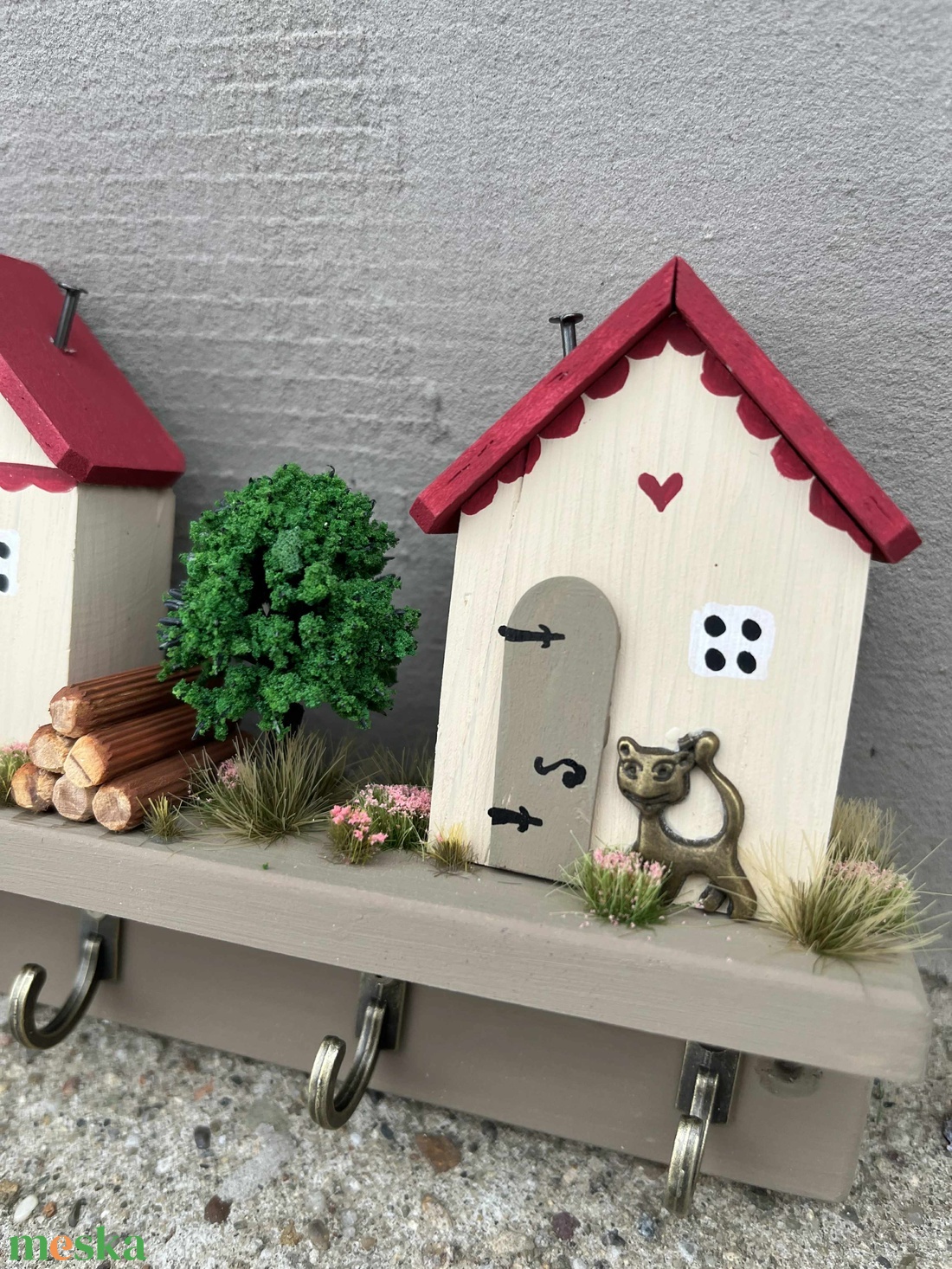 Fali kulcstartó, újrahasznosított fából - otthon & életmód - dekoráció - fali és függő dekoráció - fali kulcstartó - Meska.hu