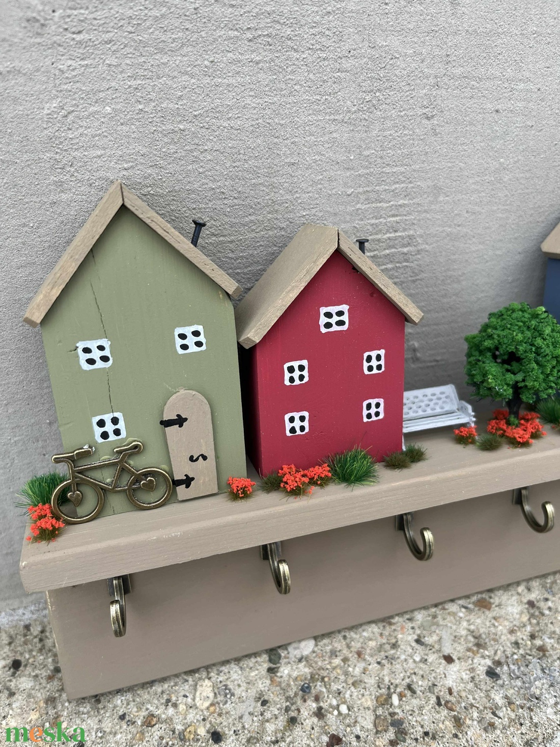 Fali kulcstartó, újrahasznosított fából - otthon & életmód - dekoráció - fali és függő dekoráció - fali kulcstartó - Meska.hu