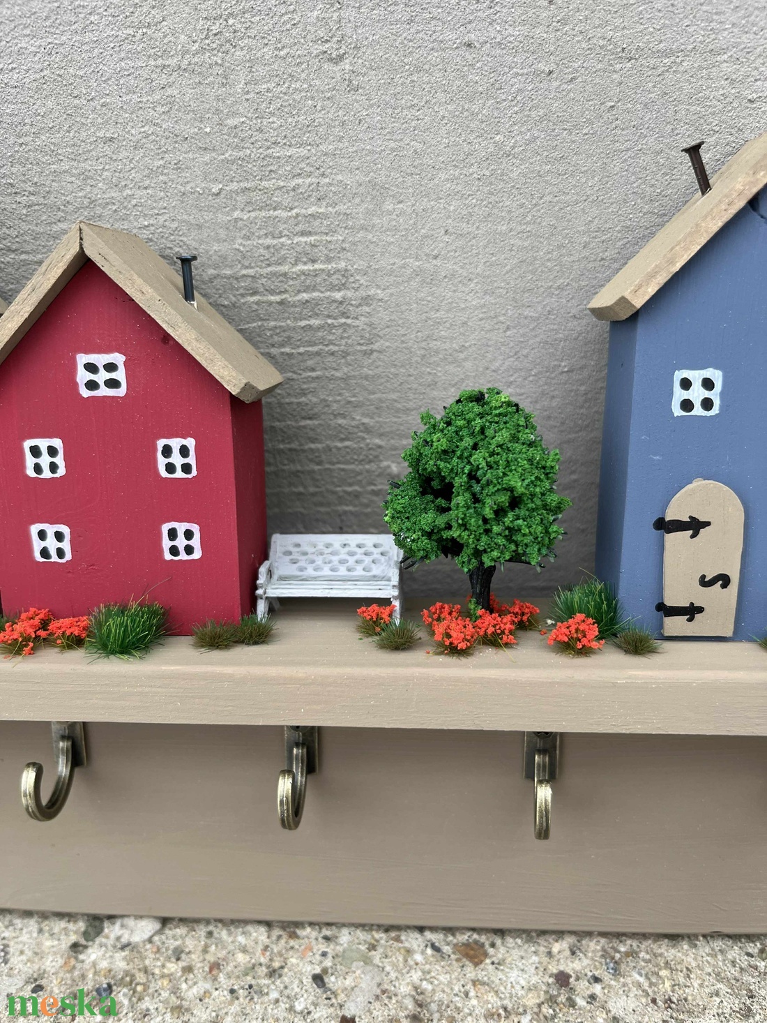 Fali kulcstartó, újrahasznosított fából - otthon & életmód - dekoráció - fali és függő dekoráció - fali kulcstartó - Meska.hu