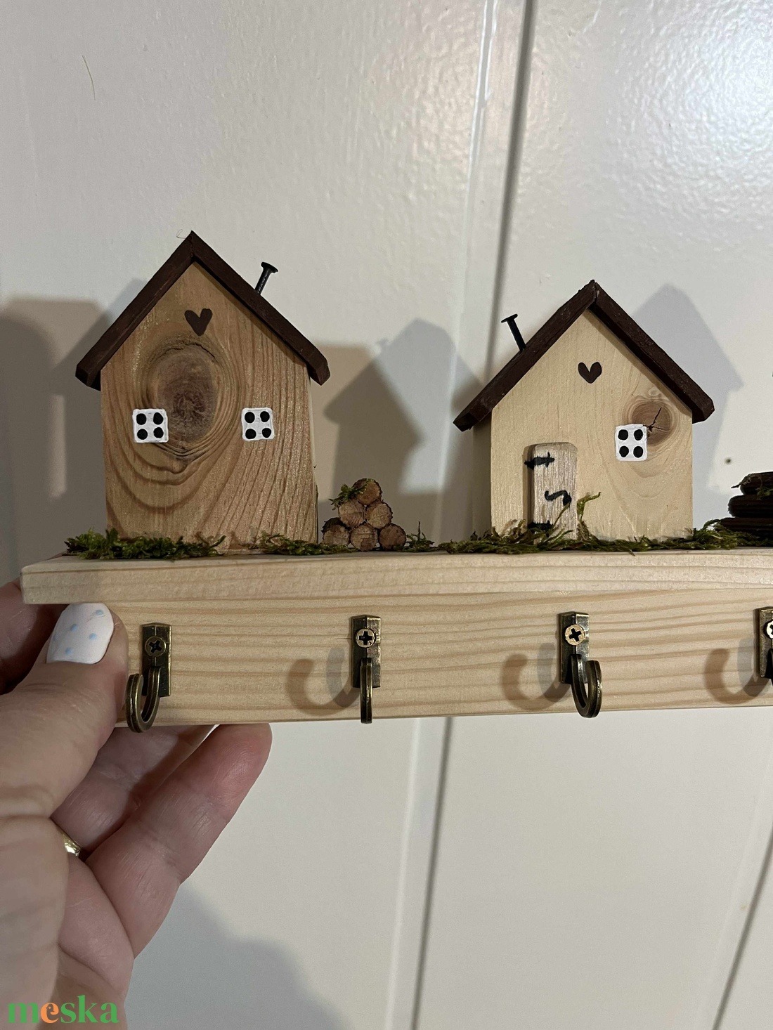 Fali kulcstartó, natúr, újrahasznosított fából - otthon & életmód - dekoráció - fali és függő dekoráció - fali kulcstartó - Meska.hu