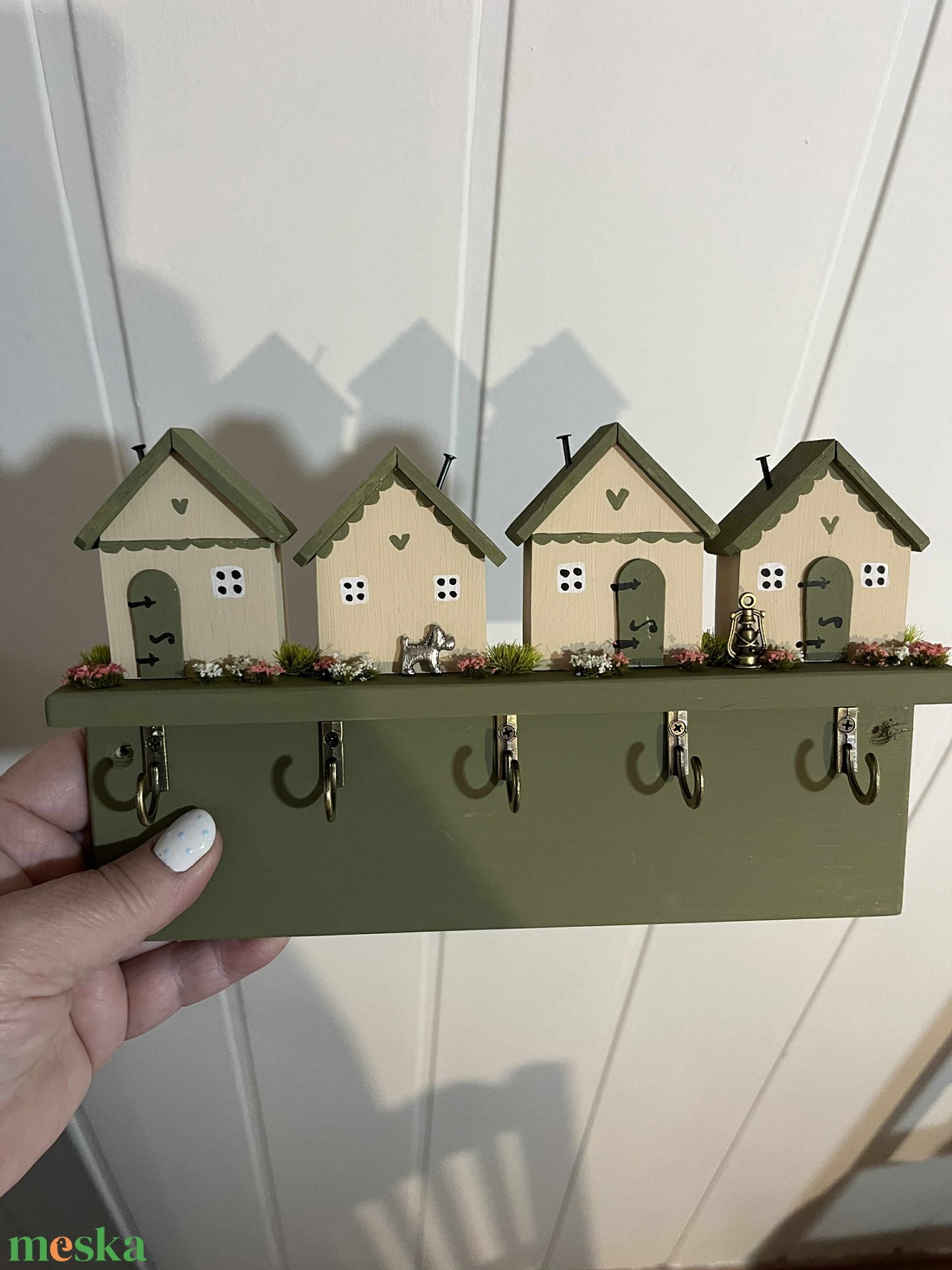 Fali kulcstartó, újrahasznosított fából - otthon & életmód - dekoráció - fali és függő dekoráció - fali kulcstartó - Meska.hu