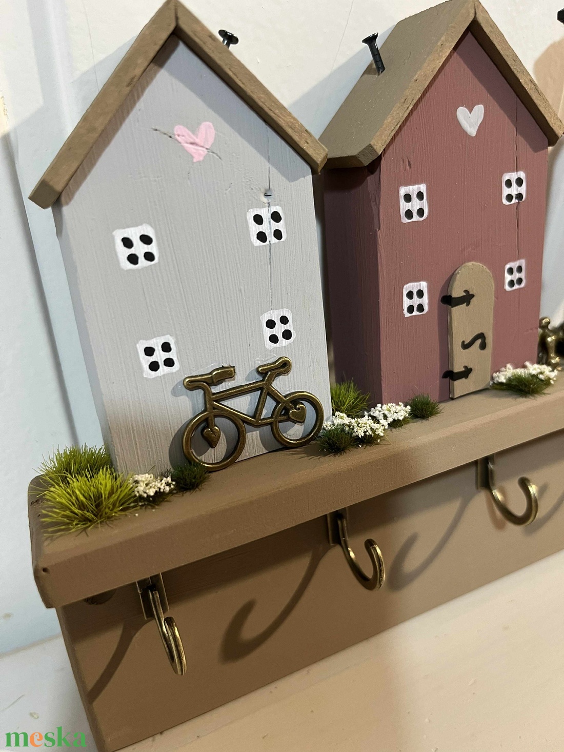 Fali kulcstartó, újrahasznosított fából - otthon & életmód - dekoráció - fali és függő dekoráció - fali kulcstartó - Meska.hu