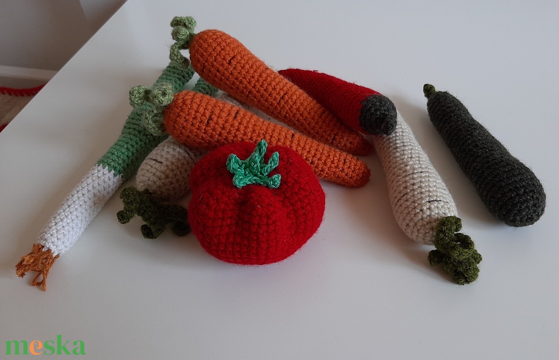 Zöldségek - játék & sport - plüssállat & játékfigura - plüss zöldség, gyümölcs - Meska.hu